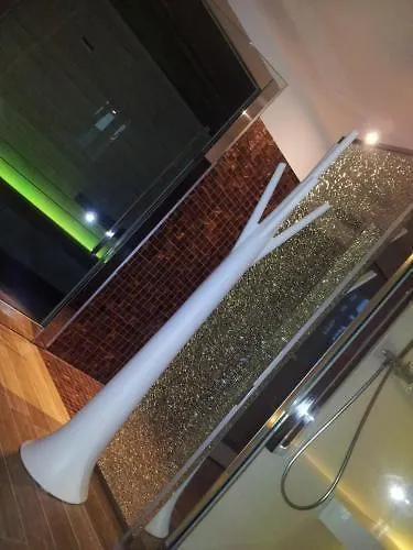 Aquila D'oro فندق 3*